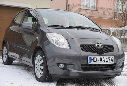 Продам Toyota Yaris 2008 года в Львове