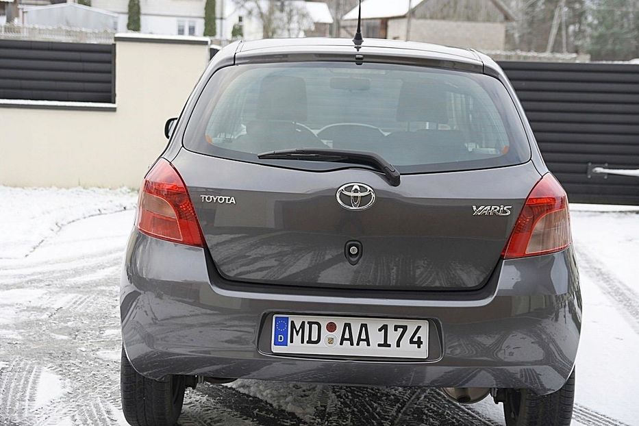 Продам Toyota Yaris 2008 года в Львове