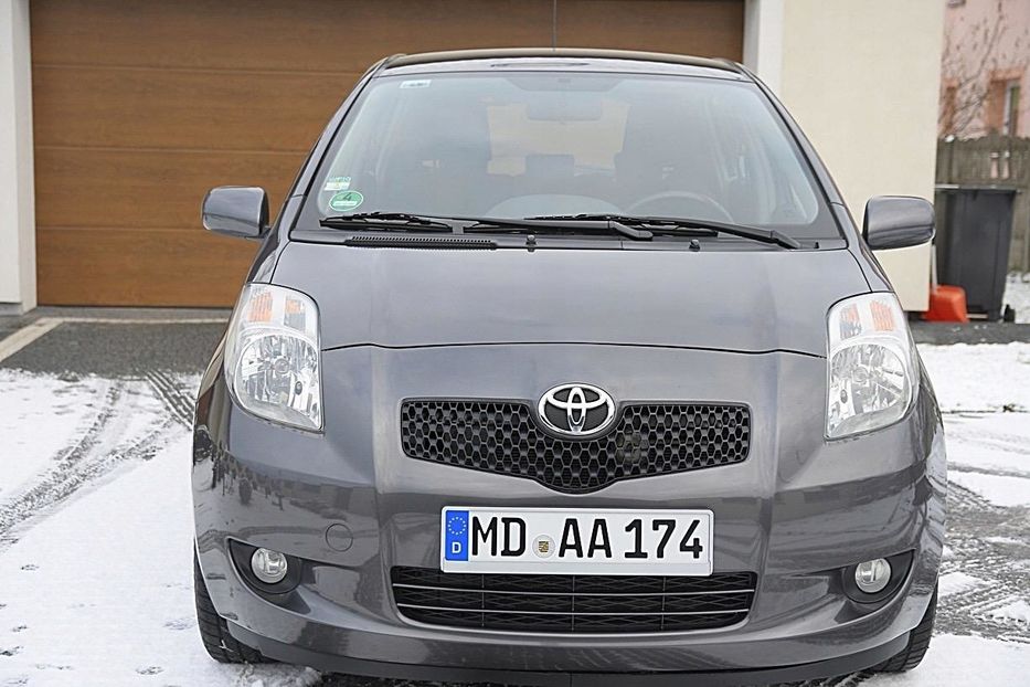 Продам Toyota Yaris 2008 года в Львове