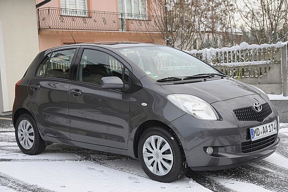 Продам Toyota Yaris 2008 года в Львове