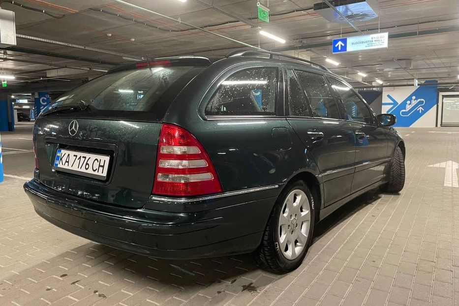 Продам Mercedes-Benz C-Class 2006 года в Киеве