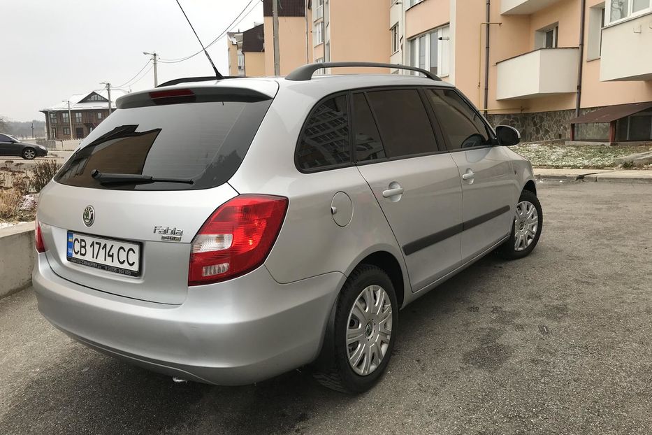 Продам Skoda Fabia Рестайлинг 1.4 TDI BMS  2010 года в Чернигове