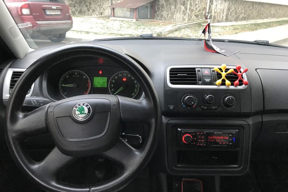 Продам Skoda Fabia Рестайлинг 1.4 TDI BMS  2010 года в Чернигове