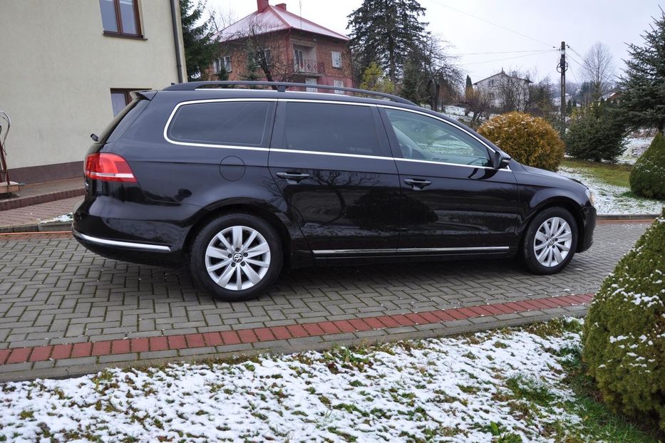 Продам Volkswagen Passat B7 2010 года в Харькове