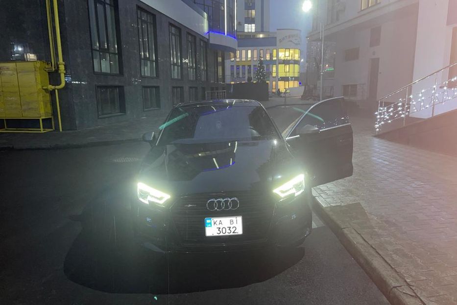 Продам Audi A3 2016 года в Киеве