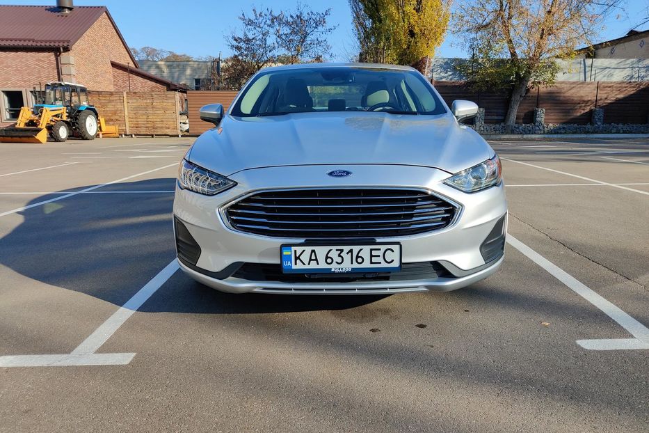 Продам Ford Fusion SE 2019 года в Киеве