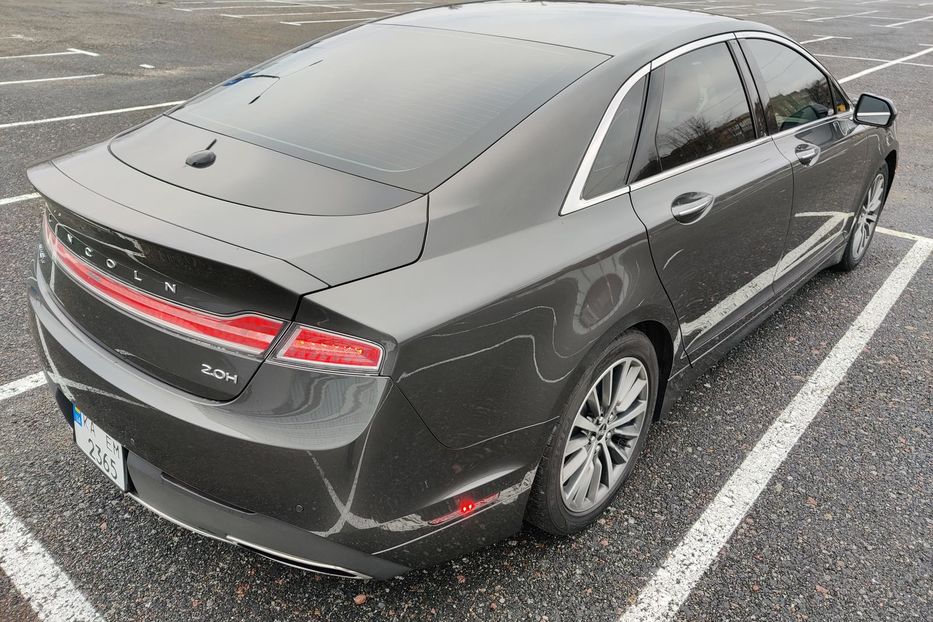 Продам Lincoln MKZ Hybrid 2019 года в Киеве