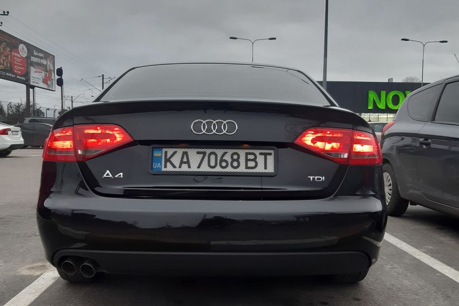 Продам Audi A4 2010 года в Киеве