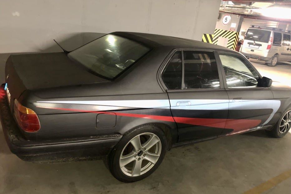 Продам BMW 735 1989 года в Одессе