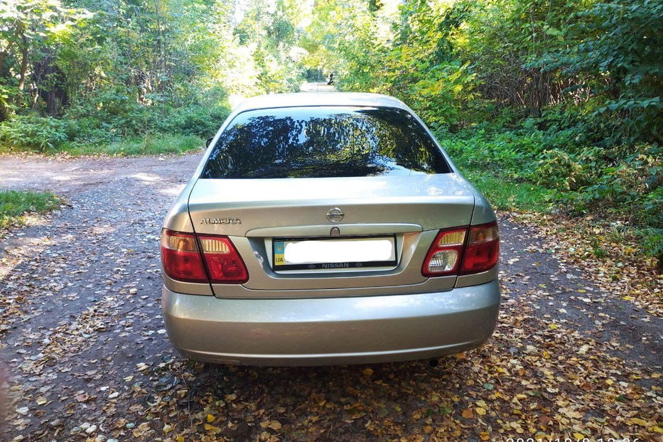 Продам Nissan Almera 1,5 16V 2004 года в Ужгороде