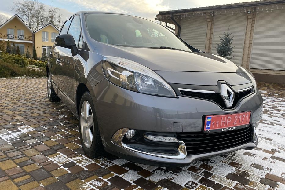 Продам Renault Scenic 2016 года в Киеве