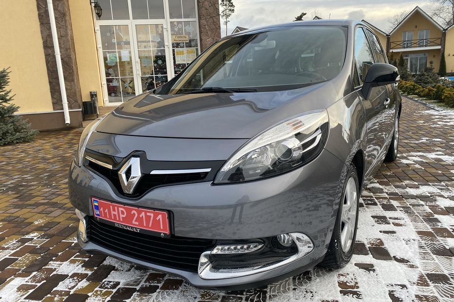 Продам Renault Scenic 2016 года в Киеве