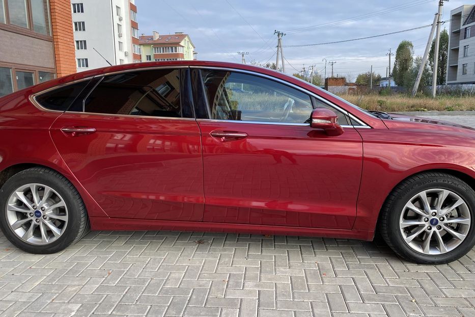 Продам Ford Fusion Energy Plug-in Titanium 2017 года в Хмельницком