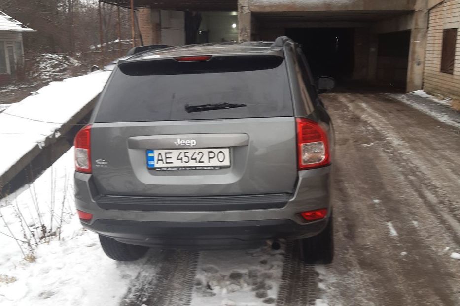 Продам Jeep Compass  Sport 2011 года в Харькове