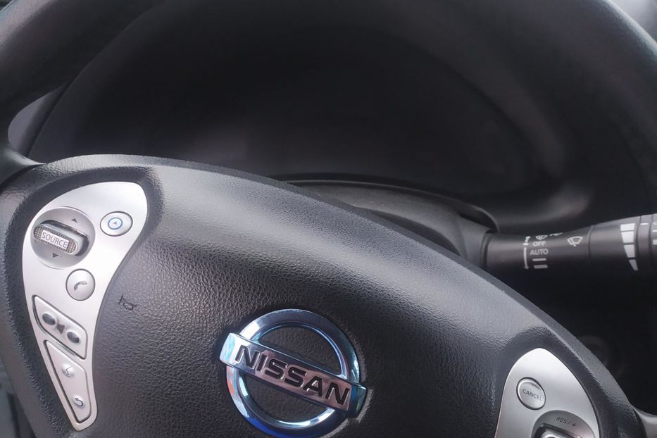 Продам Nissan Leaf 40клв 2015 года в Житомире