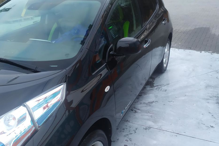 Продам Nissan Leaf 40клв 2015 года в Житомире
