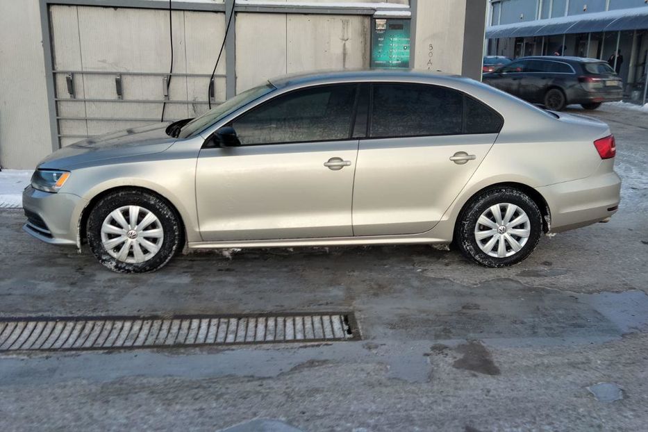 Продам Volkswagen Jetta 2015 года в Киеве