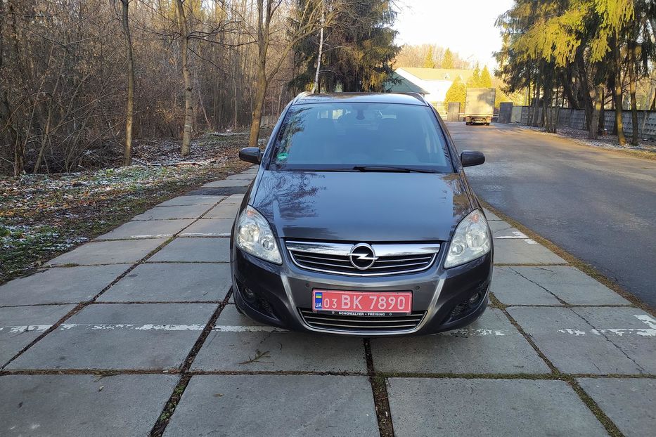 Продам Opel Zafira 2009 года в Киеве