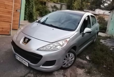 Продам Peugeot 207 2010 года в Киеве