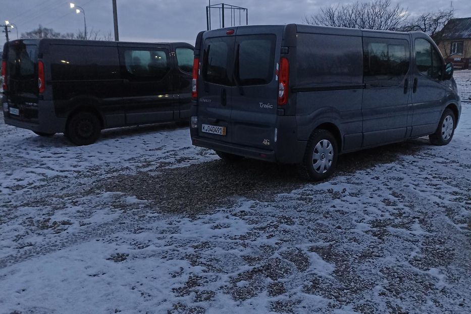 Продам Renault Trafic пасс. 2012 года в Ровно