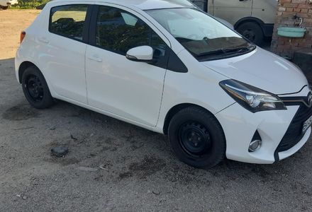 Продам Toyota Yaris 2016 года в Киеве