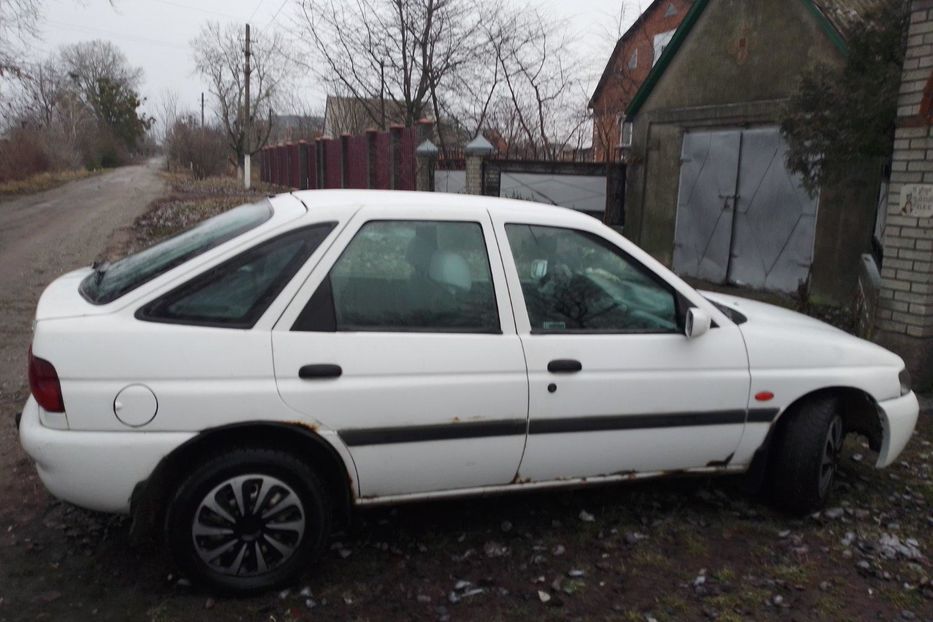 Продам Ford Escort 2000 года в Виннице