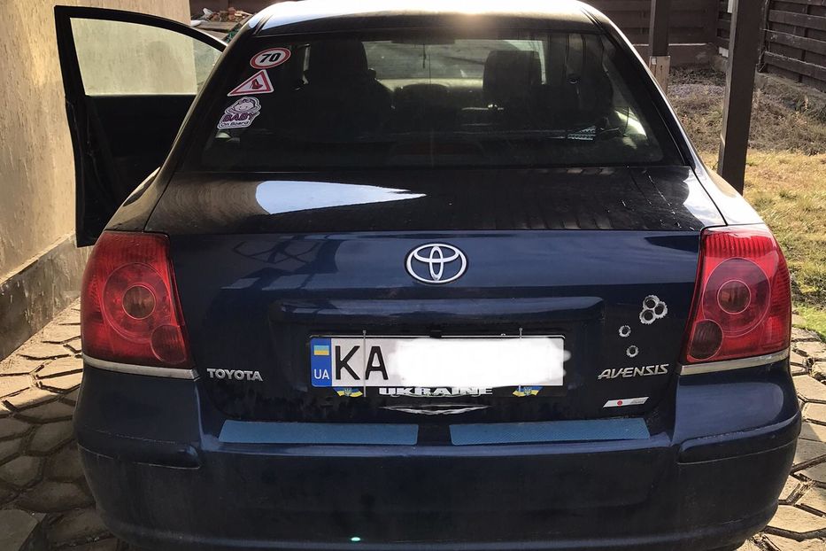 Продам Toyota Avensis 2003 года в Киеве