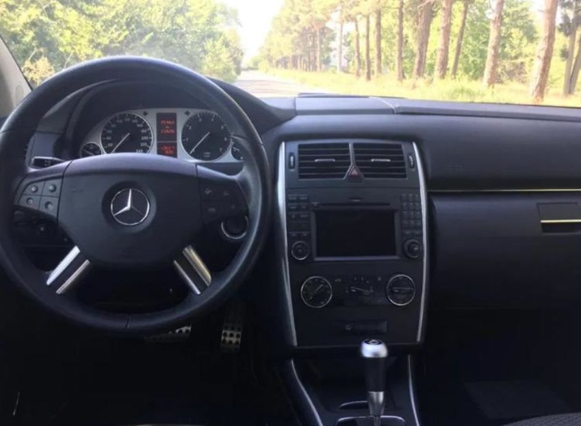 Продам Mercedes-Benz B 180 2010 года в Киеве