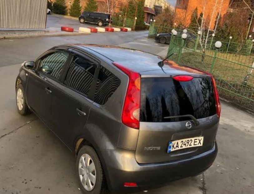 Продам Nissan Note 2011 года в Киеве