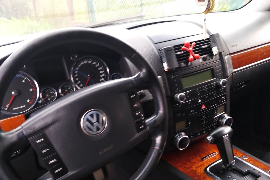 Продам Volkswagen Touareg 2006 года в г. Межгорье, Закарпатская область