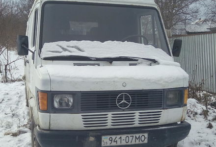 Продам Mercedes-Benz 208 груз. 1995 года в г. Кельменцы, Черновицкая область