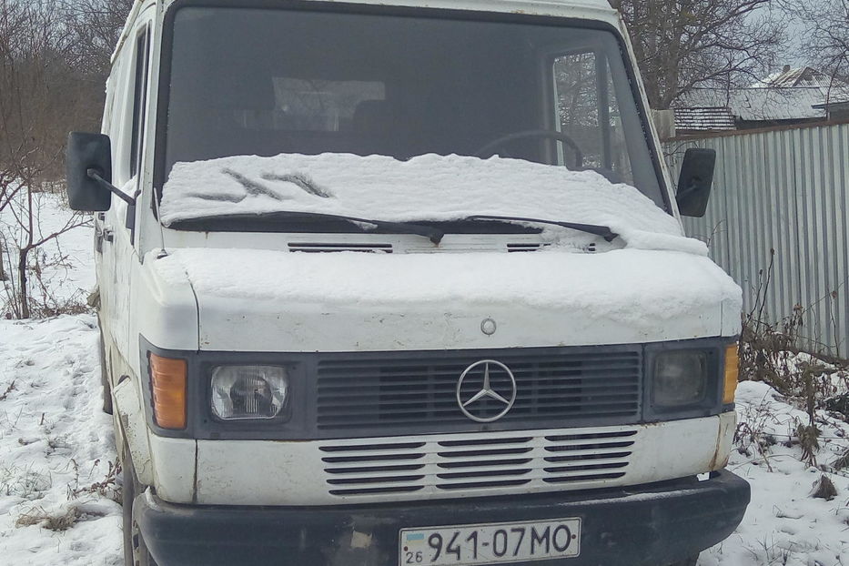 Продам Mercedes-Benz 208 груз. 1995 года в г. Кельменцы, Черновицкая область