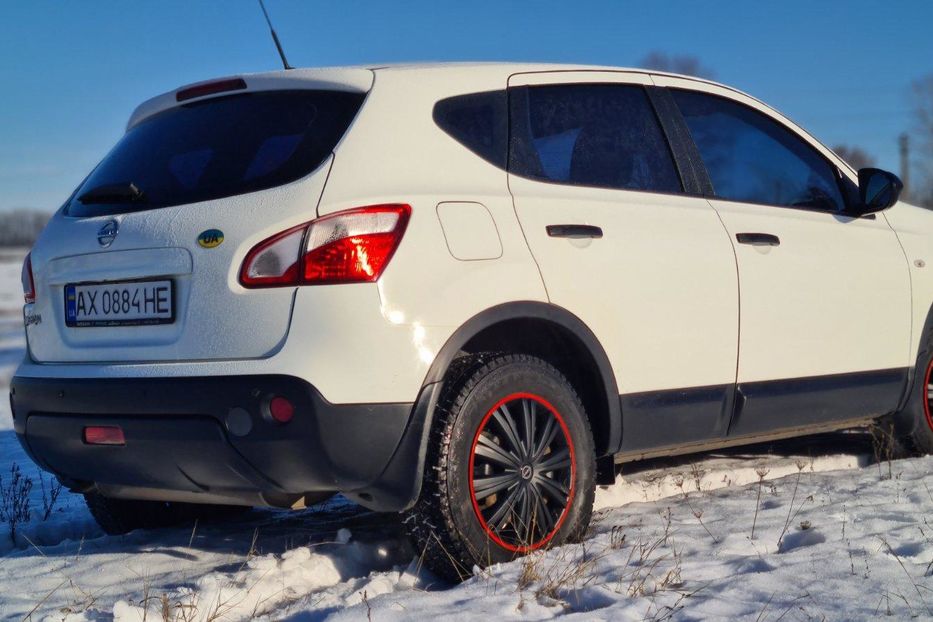 Продам Nissan Qashqai 2012 года в Харькове