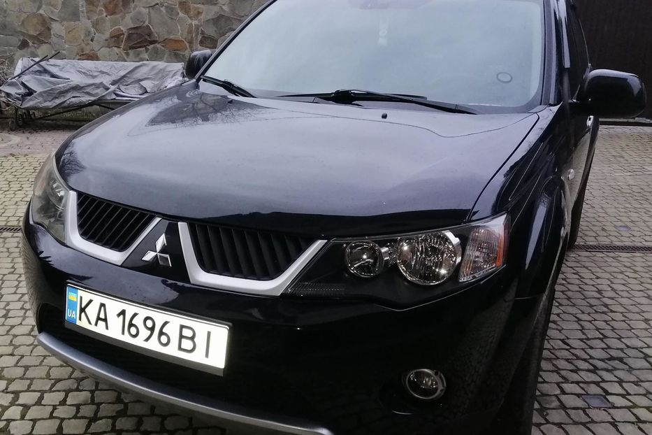 Продам Mitsubishi Outlander XL 2008 года в Киеве