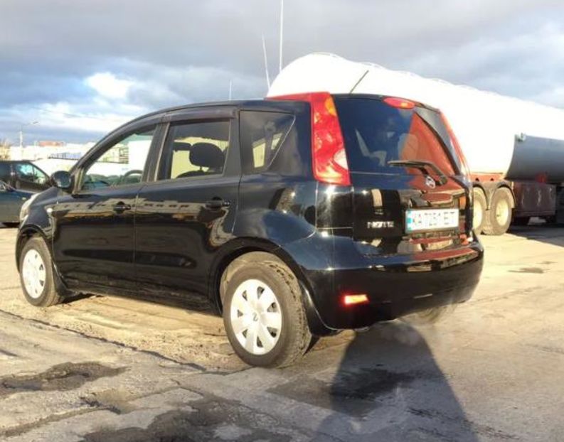 Продам Nissan Note 2012 года в Киеве