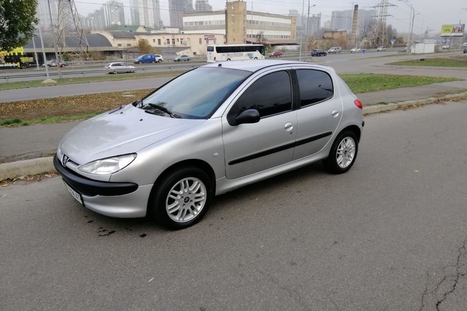 Продам Peugeot 206 206 2002 года в Киеве