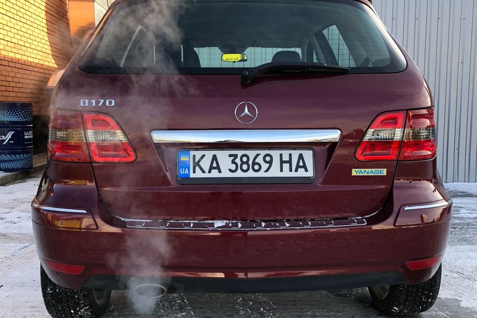 Продам Mercedes-Benz B 180 2011 года в Киеве