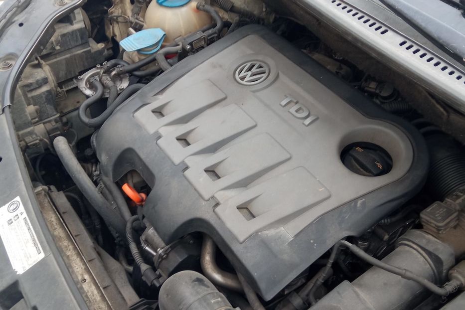 Продам Volkswagen Touran Минивэн 2012 года в Днепре