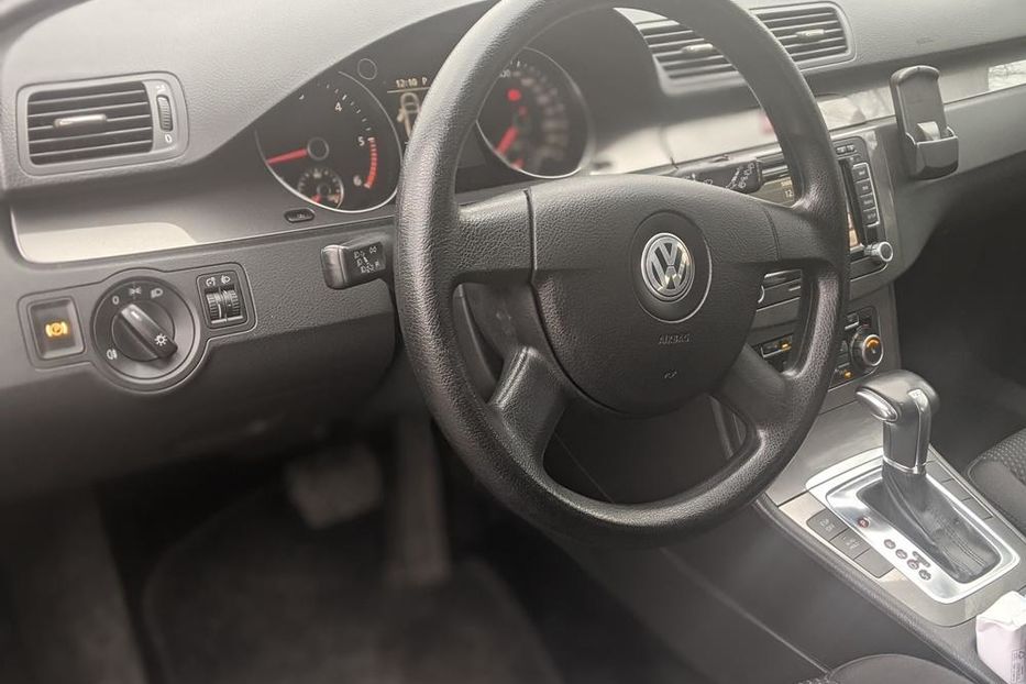 Продам Volkswagen Passat B6 2011 года в Ровно