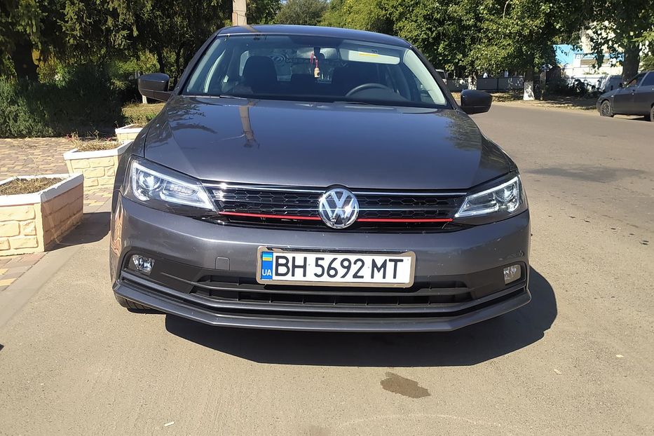 Продам Volkswagen Jetta 2015 года в Одессе