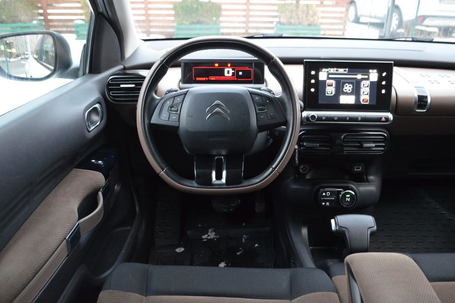 Продам Citroen C4 2015 года в Киеве
