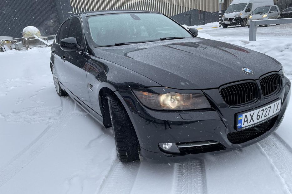 Продам BMW 335 Е 92 2011 года в Харькове