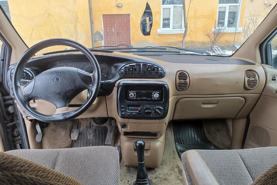 Продам Chrysler Voyager GS 1996 года в г. Первомайск, Николаевская область