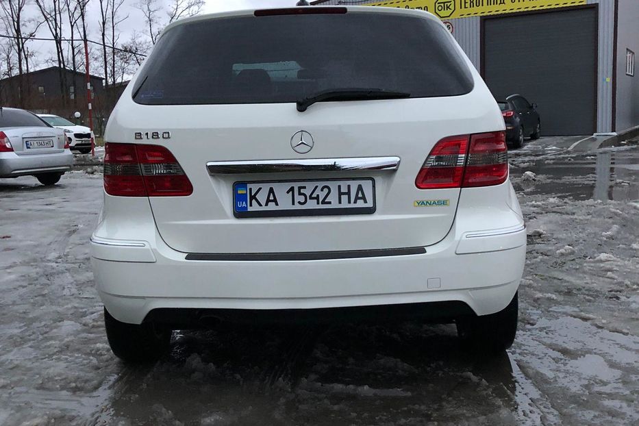 Продам Mercedes-Benz B 180 2009 года в Киеве