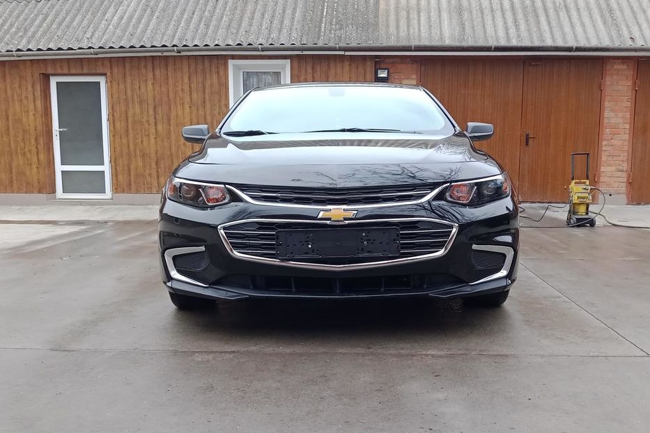 Продам Chevrolet Malibu LS 2017 года в г. Гайсин, Винницкая область