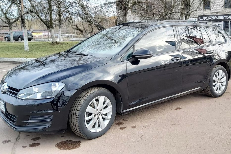 Продам Volkswagen Golf VII 2013 года в Чернигове