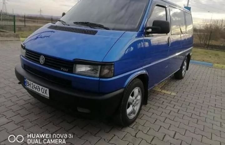 Продам Volkswagen T4 (Transporter) пасс. 2000 года в Полтаве