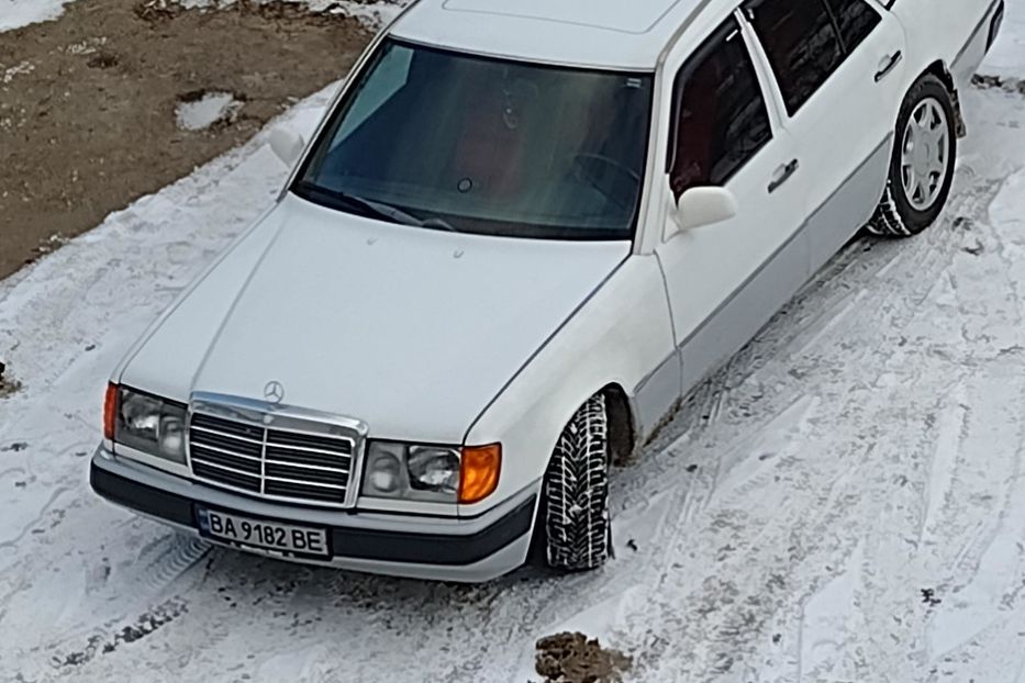 Продам Mercedes-Benz E-Class Центральний замок,електро люк. 1991 года в г. Коломыя, Ивано-Франковская область