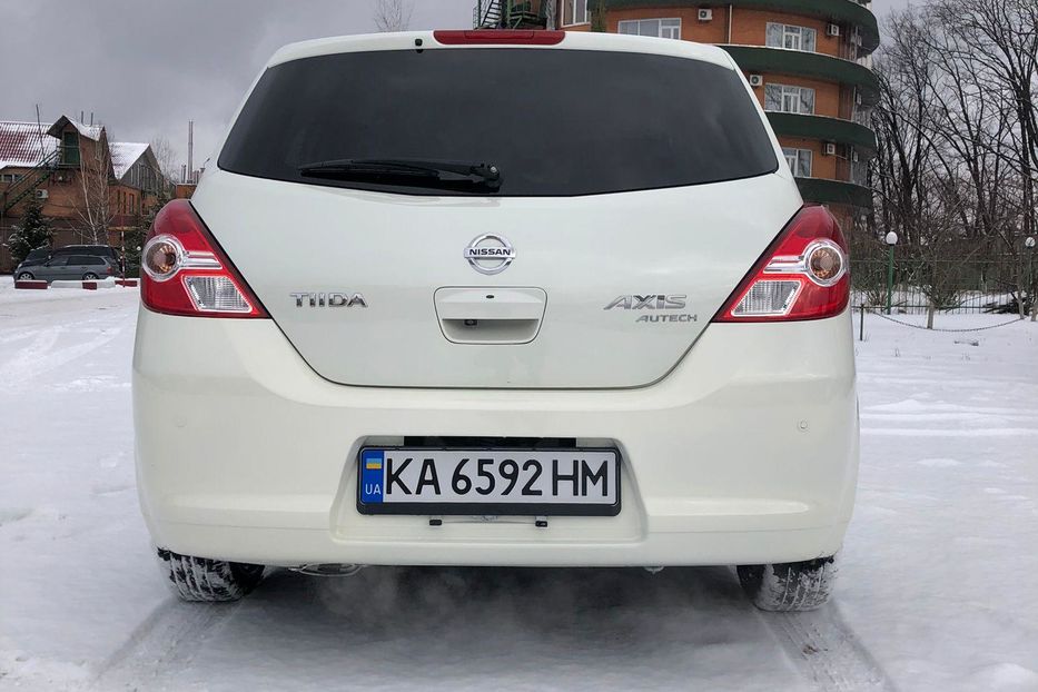 Продам Nissan TIIDA 2010 года в Киеве