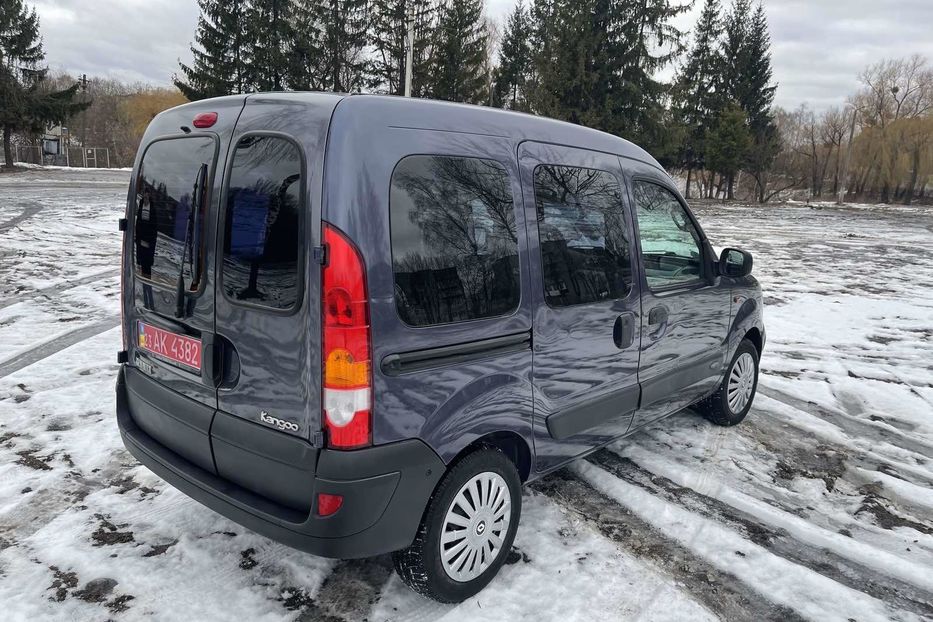 Продам Renault Kangoo пасс. 1.6 бензин 2003 года в г. Красилов, Хмельницкая область